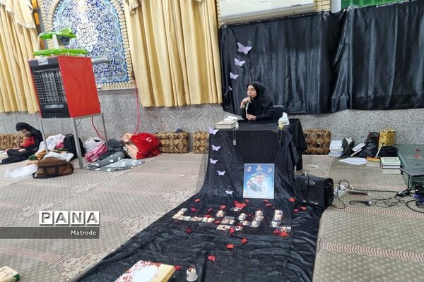 شرکت فعال پیشتازان شادگانی در مراسم اعتکاف دانش‌آموزی