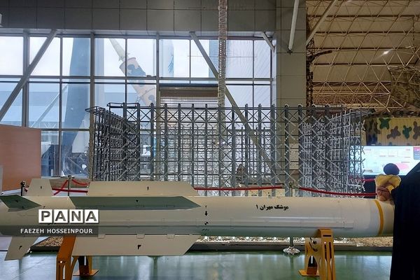 اردو  راهیان پیشرفت دانش‌آموزان مدرسه حکمت