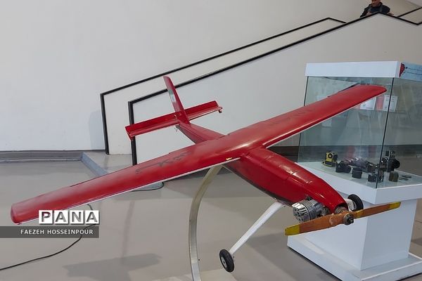 اردو  راهیان پیشرفت دانش‌آموزان مدرسه حکمت