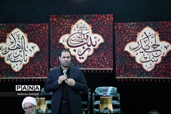 حضور وزیر آموزش و پرورش در مراسم اعتکاف دانشجومعلمان و دانش‌آموزان