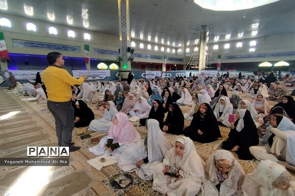 مراسم معنوی اعتکاف درشهرستان اسلامشهر