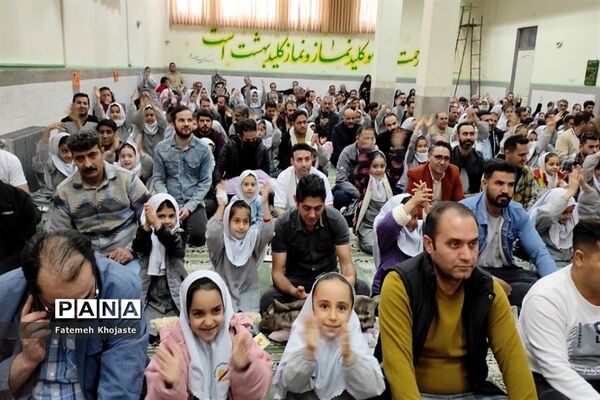 برگزاری مراسم روز پدر در دبستان کودک مسلمان شهرستان قرچک