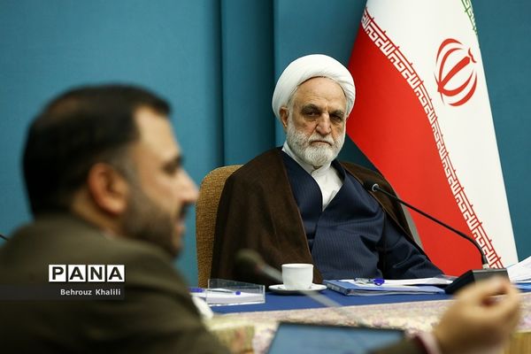 جلسه شورای عالی فضای مجازی