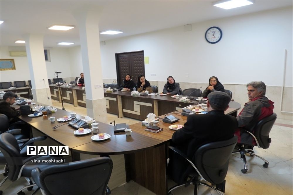 کارگاه آموزش شعر کودک و نوجوان شهرستان بجنورد  در اداره فرهنگ و ارشاد اسلامی