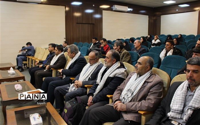 اردوهای راهیان نور فرصتی بی‌بدیل برای آشنایی با فرهنگ‌ ایثار و شهادت است