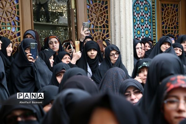 تشییع پیکر شهیدان «آقازاده نژاد» و «کریمی» در قم