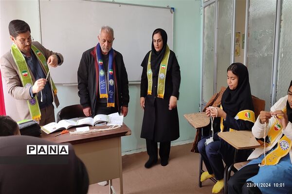 آموزش پیشتازان در مدارس محروم شهرستان‌های مانه و سملقان