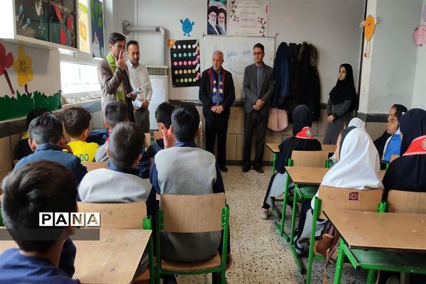 آموزش پیشتازان در مدارس محروم شهرستان‌های مانه و سملقان