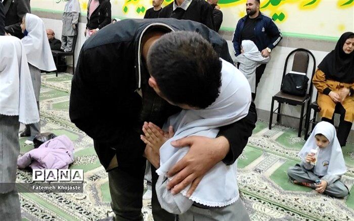 اعلام ویژه برنامه های روز پدر در شبکه آموزش