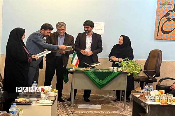 گردهمایی مدیران و معاونین فنی و مهارتی و سرپرستان کارگاه هنرستان ها و کاردانش شهر آشخانه