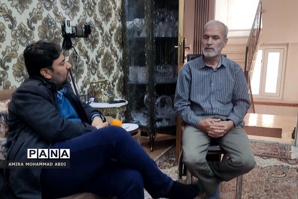 دیدار دانش‌آموزان باقرشهری با جانباز آزاده دفاع مقدس