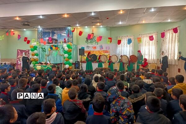 جشن میلاد امام علی ( ع) و روز پدر در دبستان شیخ مفید فشافویه