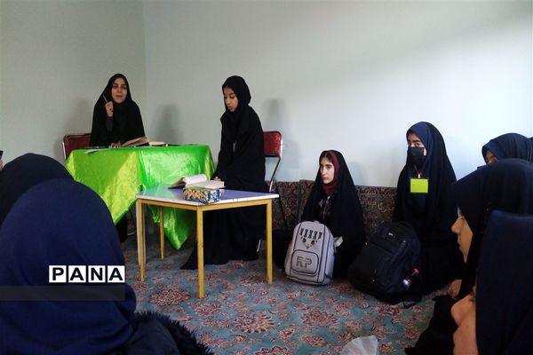 مسابقه قرآن عترت نماز در ناحیه هفت