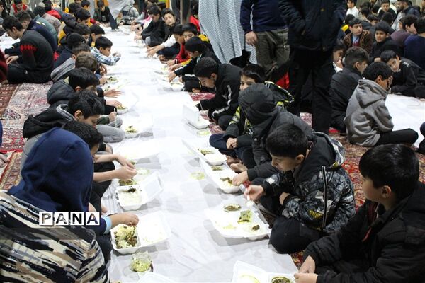 آغاز بندگی در اعتکاف دانش آموزی مسجد مصلی قدس