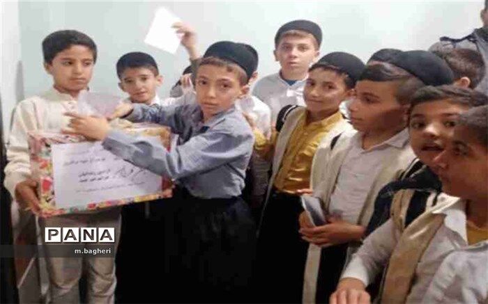 پیوستن دانش آموزان شهرستان اردل به پویش کلاس مهربانی