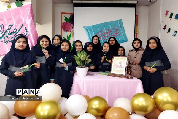 برگزاری مراسم ولادت امام علی (ع) درمدرسه همای ۲ ناحیه ۲ مشهد