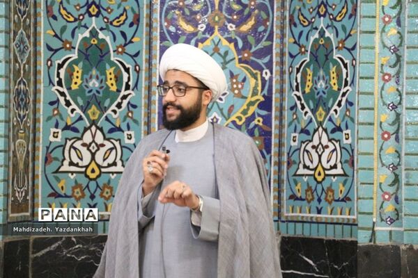افتتاحیه مراسم معنوی اعتکاف در مسجد هجرت آموزش و پرورش ناحیه ۳ مشهد
