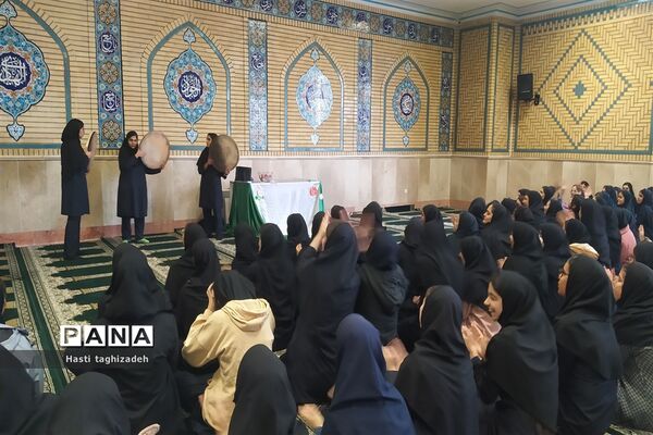 مراسم تقدیر از پدران در دبیرستان دخترانه نمونه امیرالمومنین ورامین