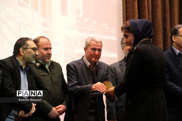 روز مددکاری در تبریز