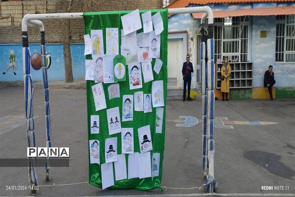 جشن میلاد امیرالمومنین علی علیه السلام در دبستان پسرانه امامت یک