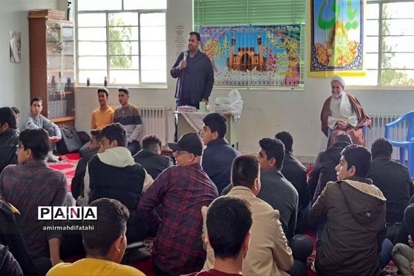 جشن ولادت حضرت علی (ع)در دبیرستان ابوذر ابرکوه