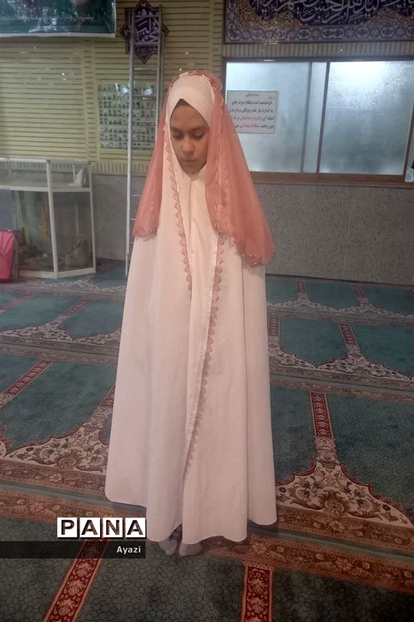 مراسم اعتکاف دانش‌آموزی در مسجد النبی اصفهان