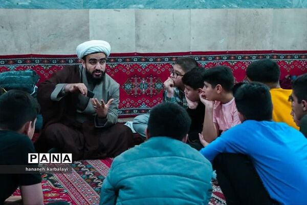 اعتکاف دانش‌آموزی در بهارستان۲