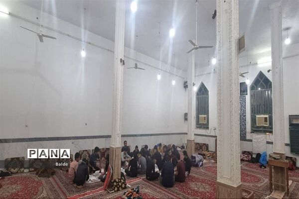 مراسم معنوی اعتکاف دانش‌آموزان پسر شادگانی