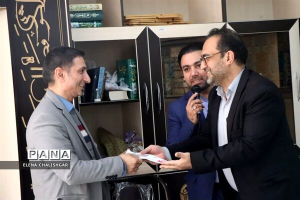 جلسه شورای اداری ناحیه یک بهارستان