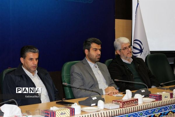 جلسه شورای آموزش و پرورش شهرستان فیروزکوه