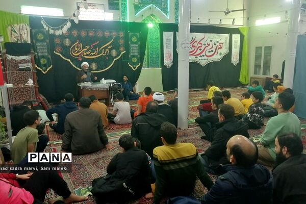 حضور دانش‌آموزان ناحیه دو شهرری در مراسم معنوی اعتکاف