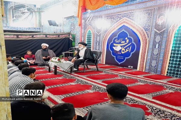 اعتکاف دانش‌آموزی در شهرستان کارون