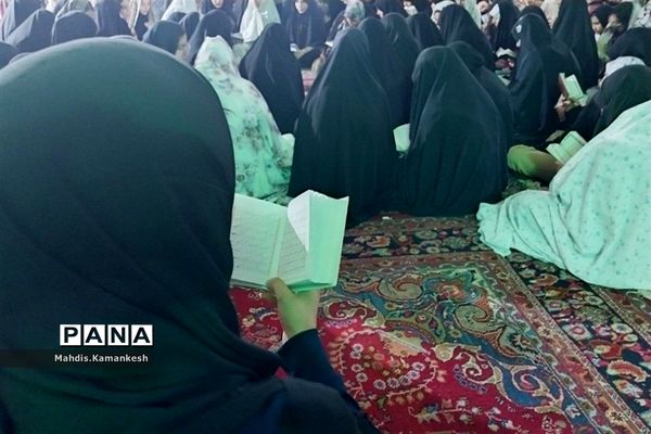 اعتکاف دانش‌آموزی در پاکدشت