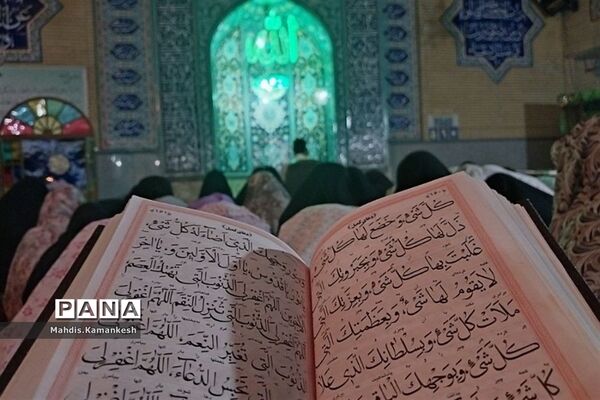 اعتکاف دانش‌آموزی در پاکدشت
