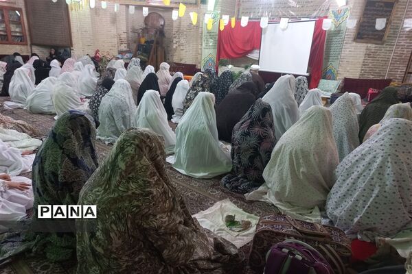 اعتکاف دانش‌آموزی در شهرستان تفرش
