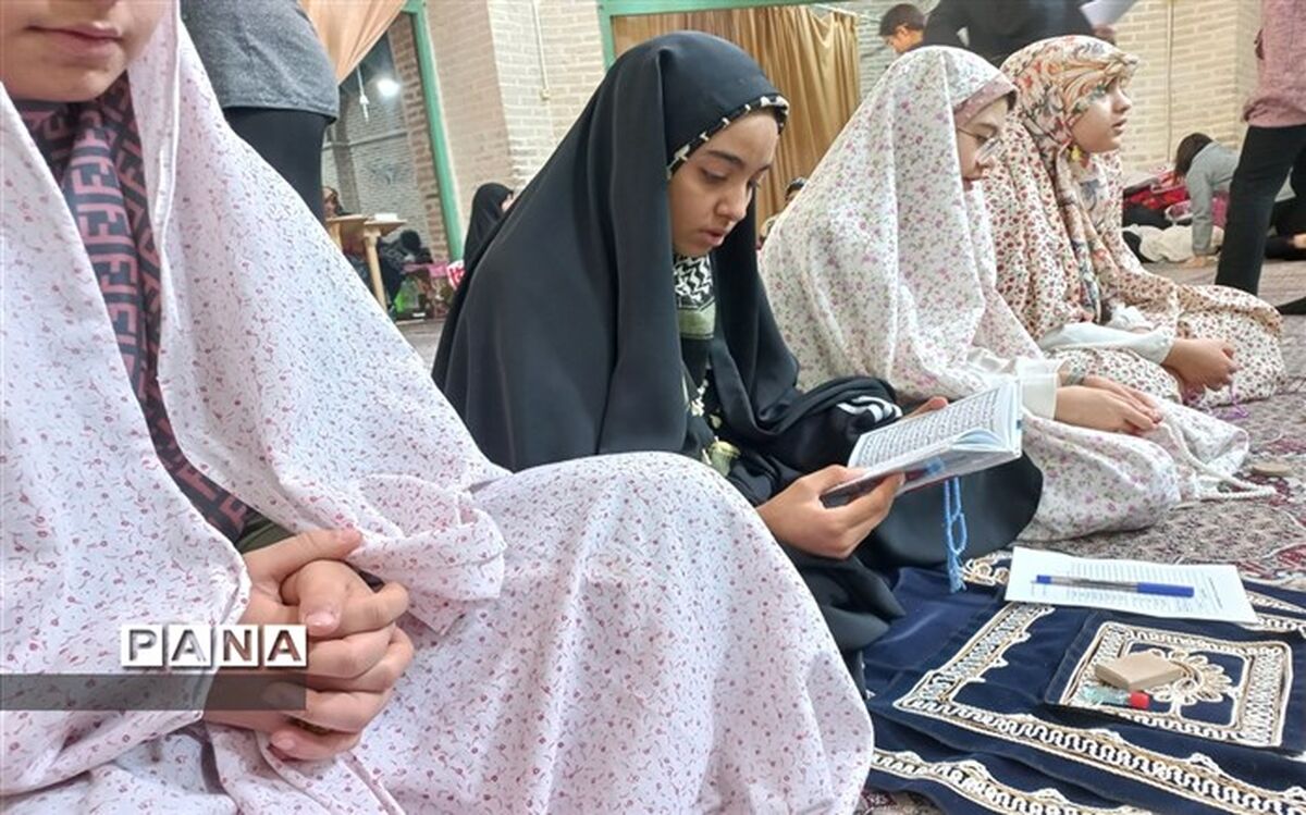 حال و هوای معتکفین شهر راور/فیلم