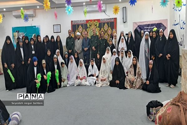 اعتکاف دانش‌آموزان در گناوه