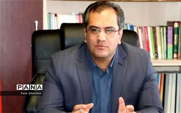 افتتاح ساختمان آتش‌نشانی، سه زمین چمن مصنوعی و آرامستان به‌مناسبت دهه فجر در شهرستان  قرچک