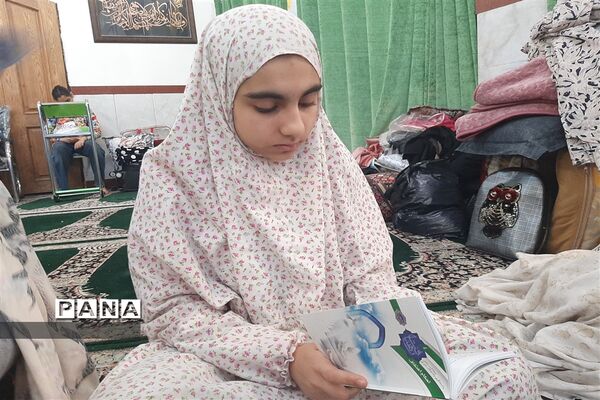 اعتکاف دانش‌آموزی دختران ناحیه شش مشهد مقدس در مسجد امام حسن  عسکری(ع)