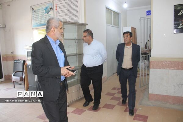 بازدید مسئولان آموزش و پرورش استان بوشهر از ساختمان جدید سازمان دانش‌آموزی استان