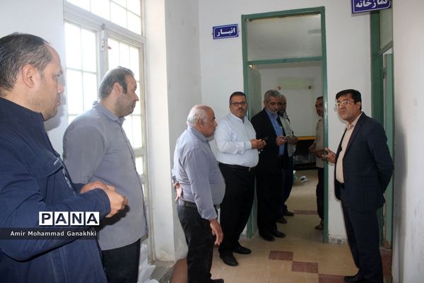 بازدید مسئولان آموزش و پرورش استان بوشهر از ساختمان جدید سازمان دانش‌آموزی استان