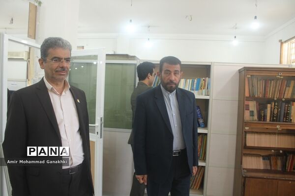 بازدید مسئولان آموزش و پرورش استان بوشهر از ساختمان جدید سازمان دانش‌آموزی استان