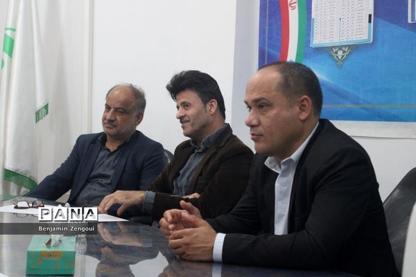 جلسه هم اندیشی سازمان دانش‌آموزی استان بوشهر با اداره نهضت سوادآموزی استان