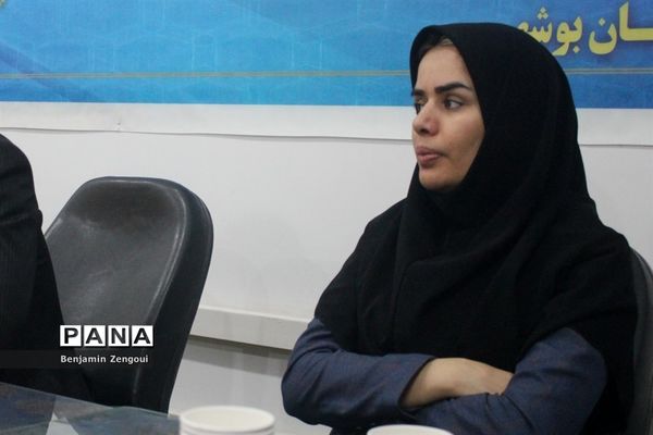 جلسه هم اندیشی سازمان دانش‌آموزی استان بوشهر با اداره نهضت سوادآموزی استان