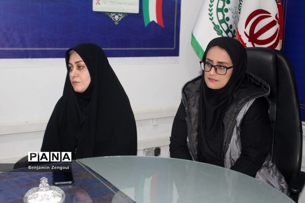 جلسه هم اندیشی سازمان دانش‌آموزی استان بوشهر با اداره نهضت سوادآموزی استان