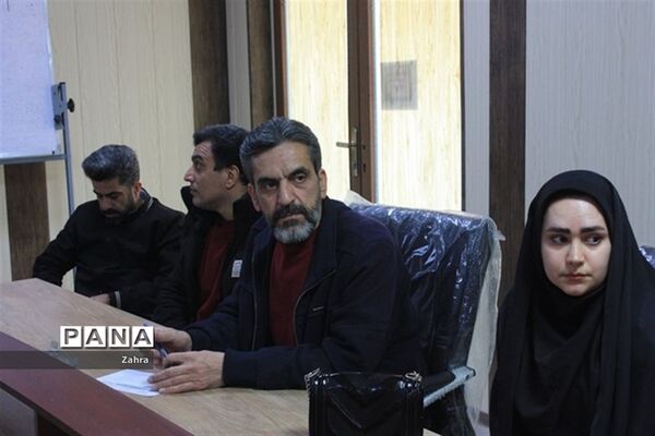 جلسه کیفیت بخشی مدیران ابتدایی جوادآباد
