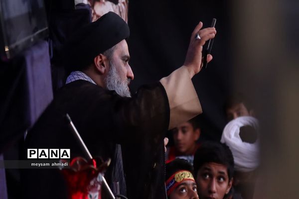 اعتکاف دانش‌آموزی در یزد