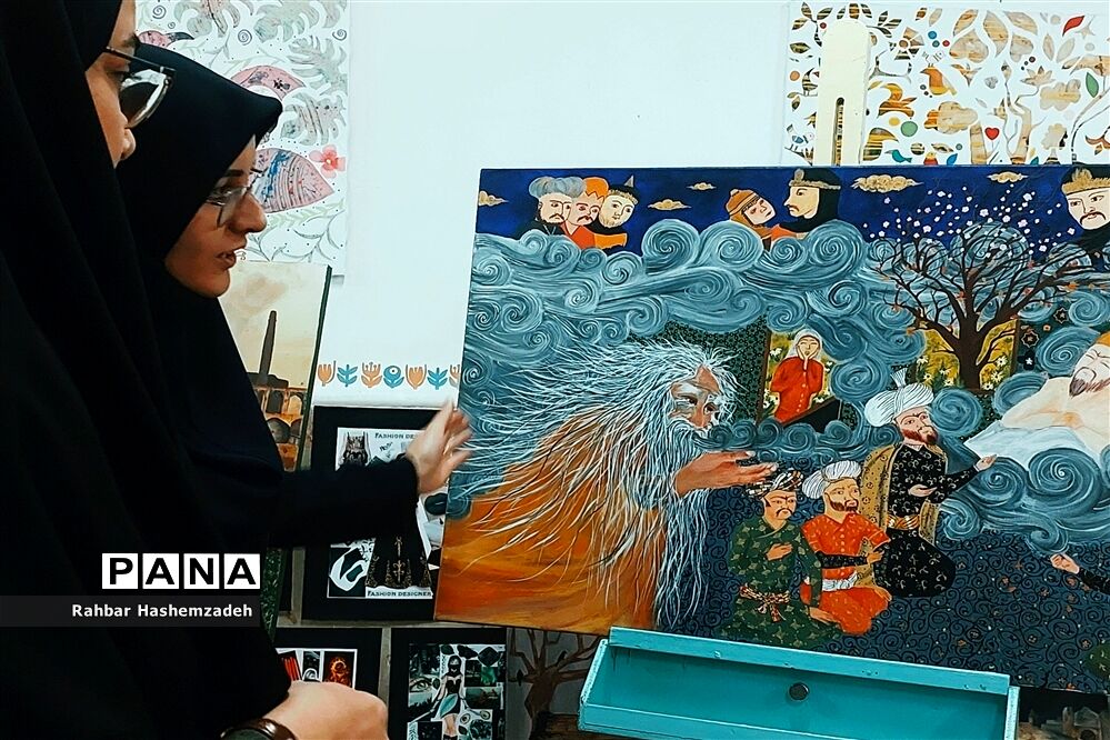 نمایشگاه فرهنگ و ادب به مناسبت دهه فجر