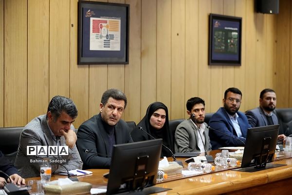 دیدار وزیر آموزش و پرورش با جمعی از نمایندگان تشکل‌های فرهنگیان