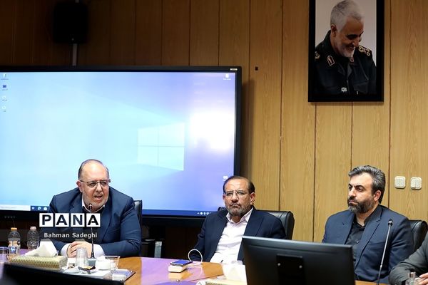 دیدار وزیر آموزش و پرورش با جمعی از نمایندگان تشکل‌های فرهنگیان